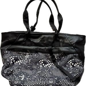 Lululemon Athletica Black and White Tote Bag